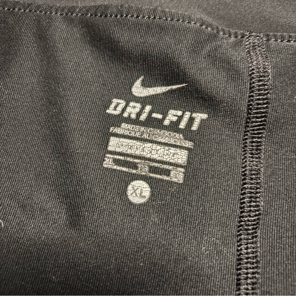 NIKE black tennis skort / skirt - Size XL - Picture 6 of 6
